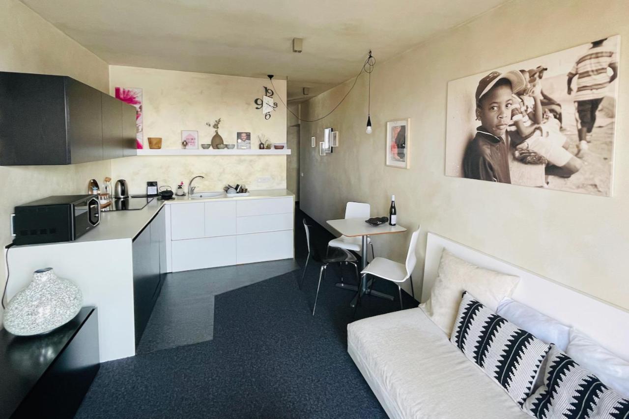 Cozy Apartment - Citycentre - Freeparking - Selfcheck-In Липтовски-Микулаш Экстерьер фото